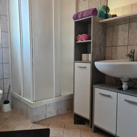 Apartment Junto Preko