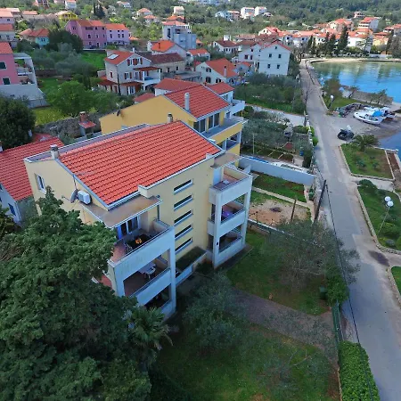 Apartment Junto